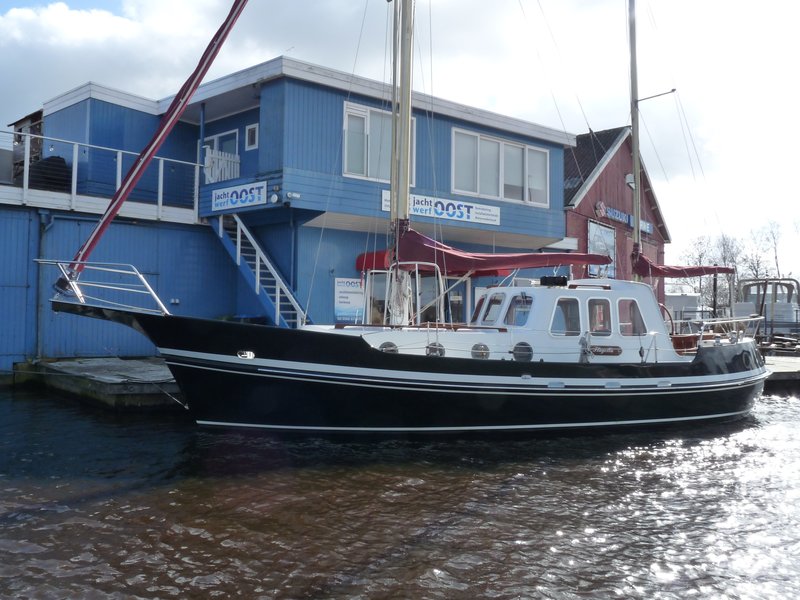 Te koop: Oostvaarder 1040 AK Motorsailer 