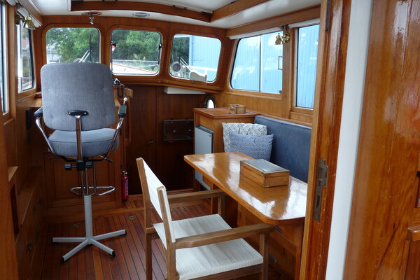 13 Jachtwerf Oost - Gillssen kotter - Tweede hands motorboten te koop -Yachtcharter.JPG 